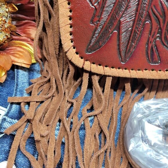 Native American Chief Head Crossbody Fringed Purse Genuine Leather Embossed Brow - Picture 3 of 16